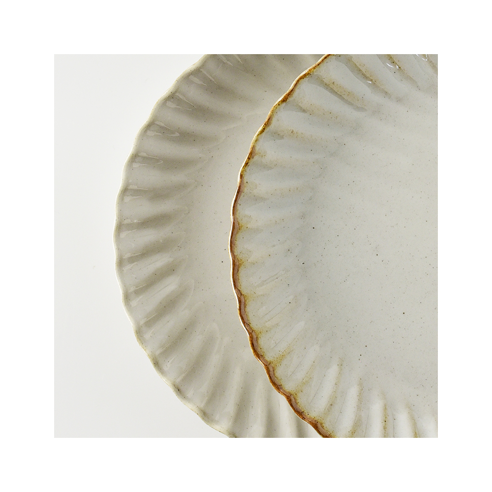 白の焼き上がりの色幅