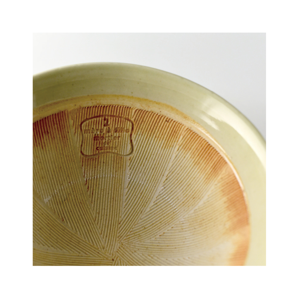 内側に御本手が現れる場合があります