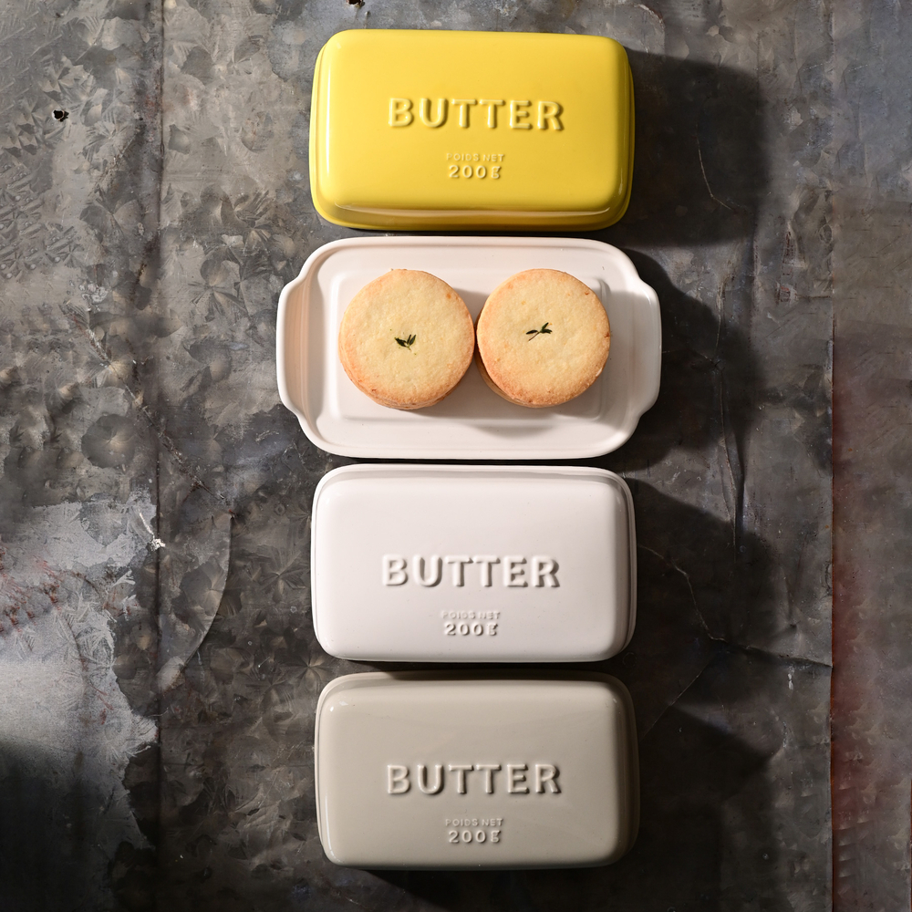 3色からお選びください